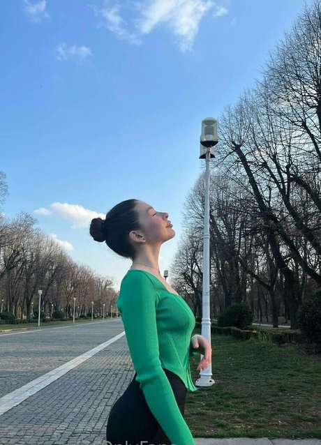 lilu20 high quality star galleries