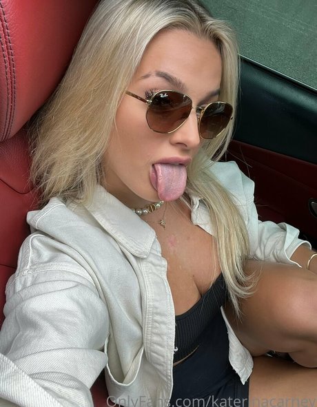 katerinacarney star naked photo