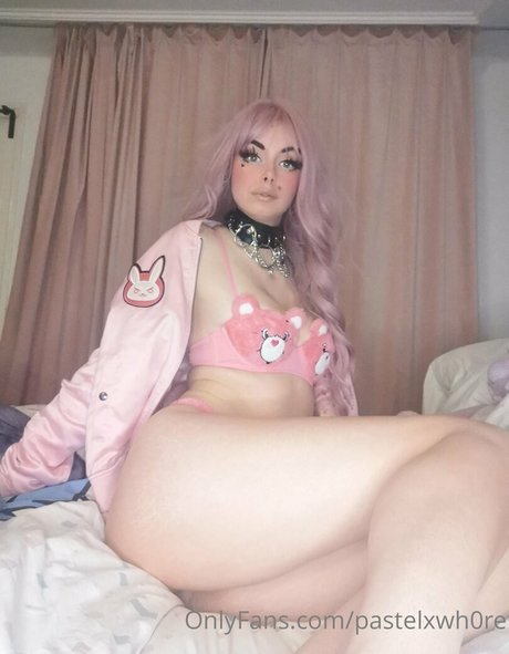 pastelxwh0re free model photo