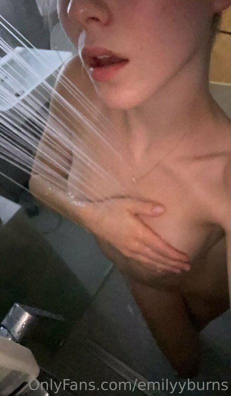 emilyyburns sex actress galleries