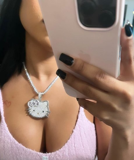 Ari Fletcher high quality pornstar pictures