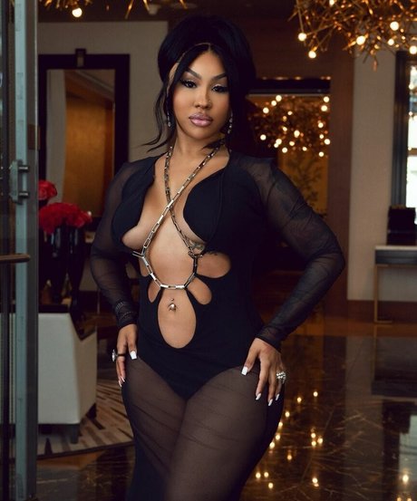 Ari Fletcher adult star pictures