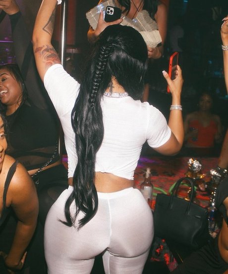 Ari Fletcher free pornstar image