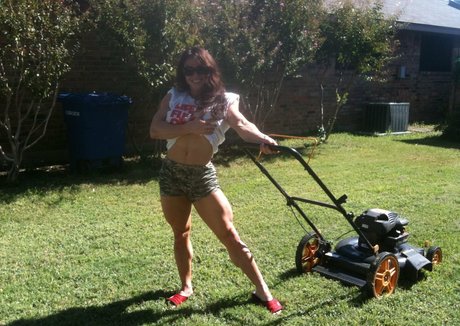 sexybuffbabe adult actress pic