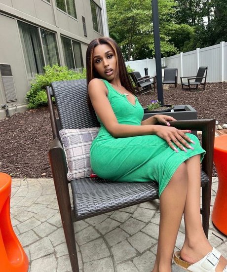 blckbarbi333 nudes actress photos