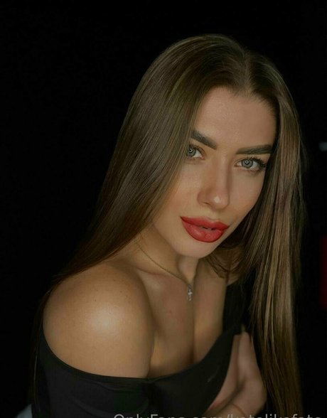 katelikefate pornographic actress img