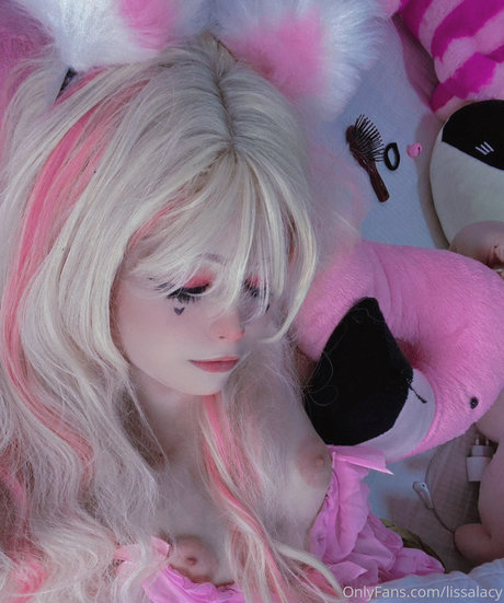 LissaLacy exclusive actress pictures