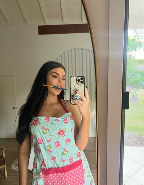 nicolethorne best model image