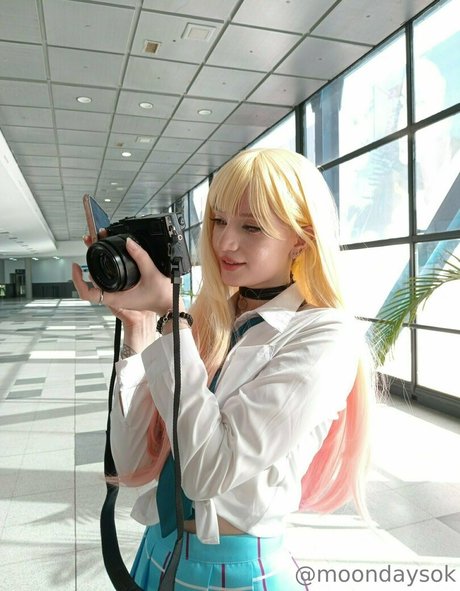 moondays ok model pretty img