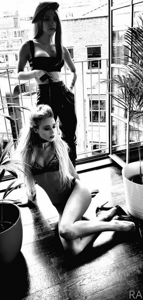 rileyannemodel high quality pornstar images