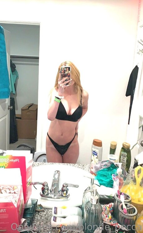 Rebecca Rothrock pornstar naked archive