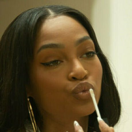 sevenoclock model adult galleries