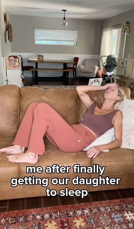 Allie Wes art actress gallery