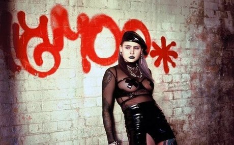 Mimi Barks exclusive pornstar galleries