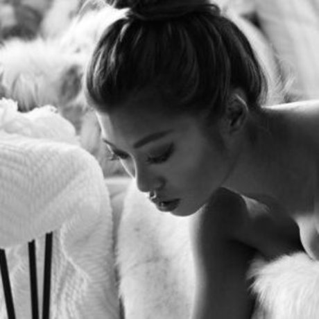 Naomi Black model sex photo