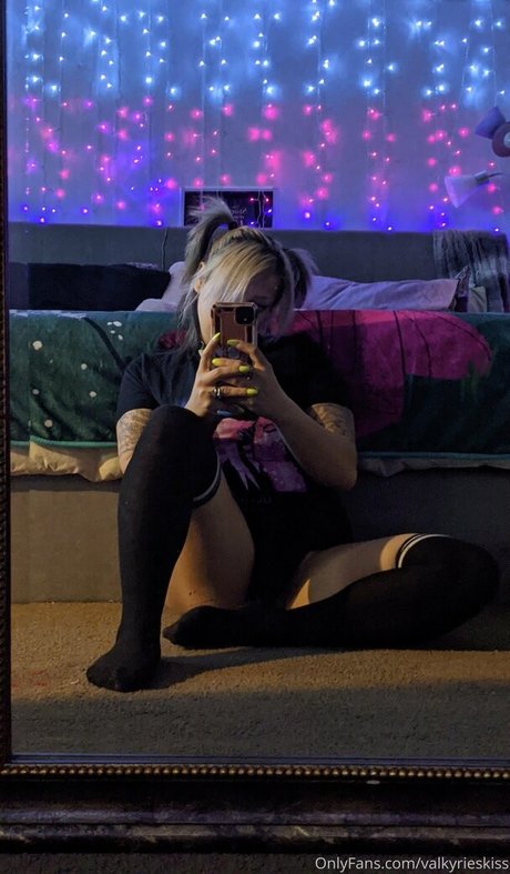 valkyrieskiss beautiful pornstar picture