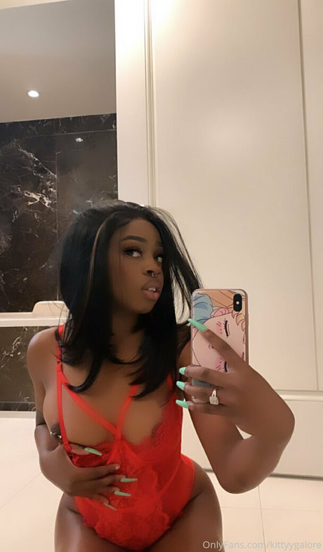 brittxolondon star nude pics