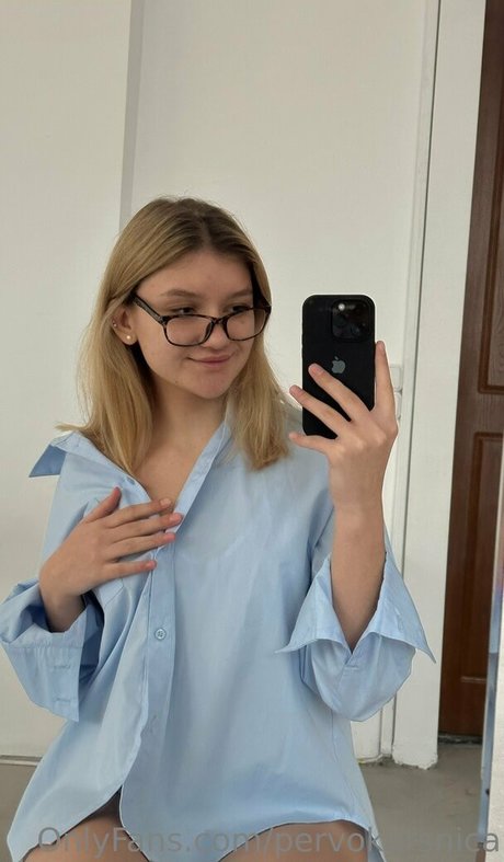 pervokursnica free star galleries