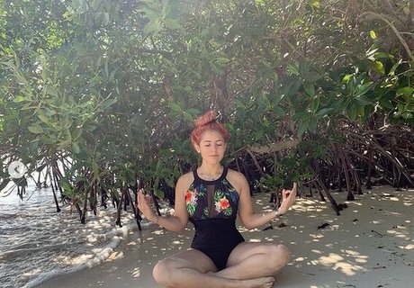 Vivi Alto top pornstar pics