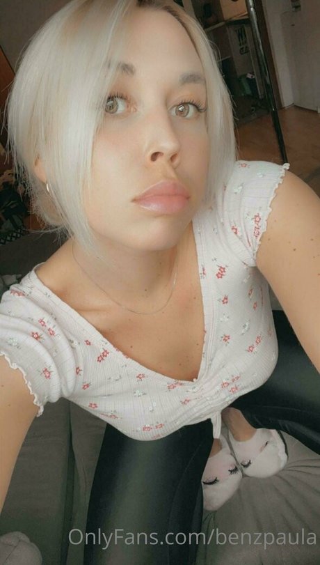 benzpaula sex pornstar img