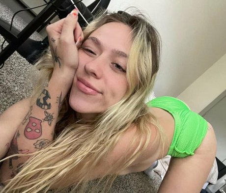 yourfavhaley pornstar pretty picture