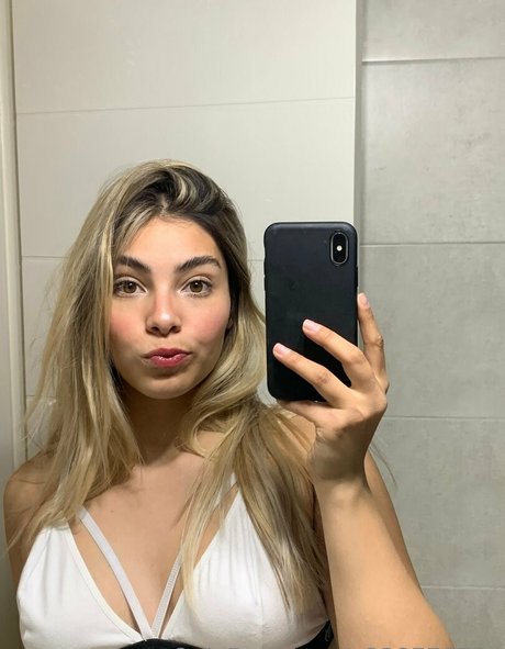 Kendall Belmont star sex photos