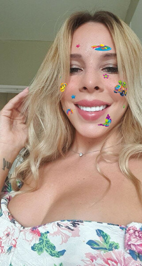 Smeagollypuff pretty star img