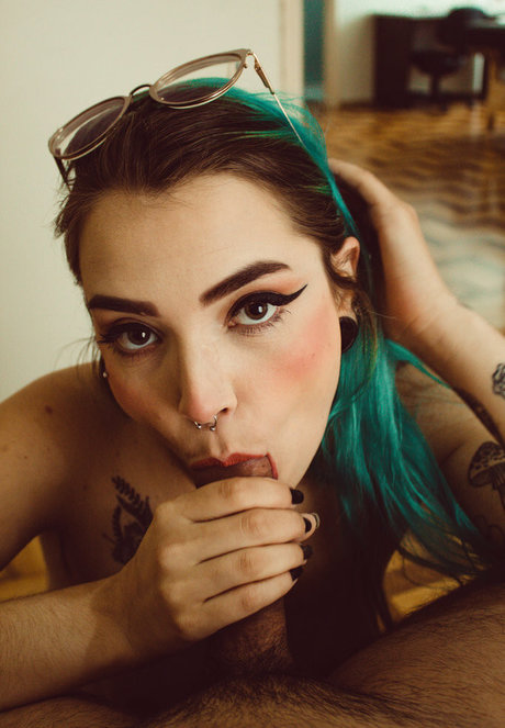 Blue Fetish star perfect gallery