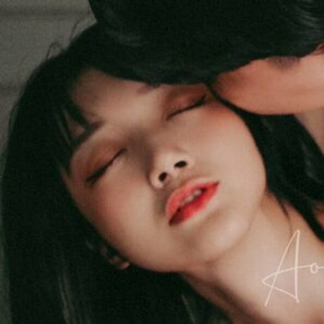 aooomi pornstar free photo