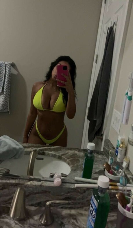 Emma Petisco star erotic img