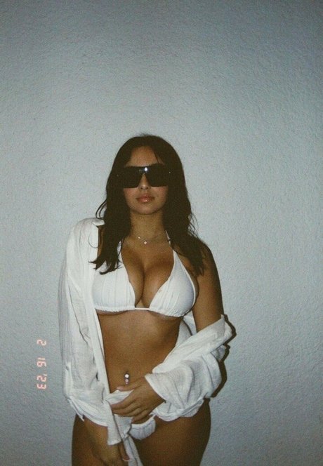 Emma Petisco xxx star photo