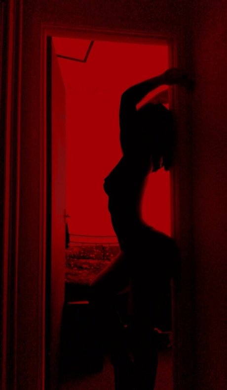 egirlshadowx model beautiful pic