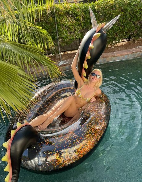 kennajamesx nudes actress gallery