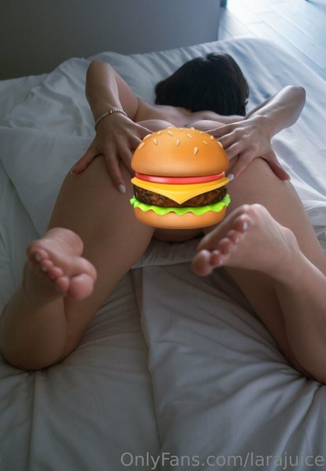 larajuice pornstar nudes pics