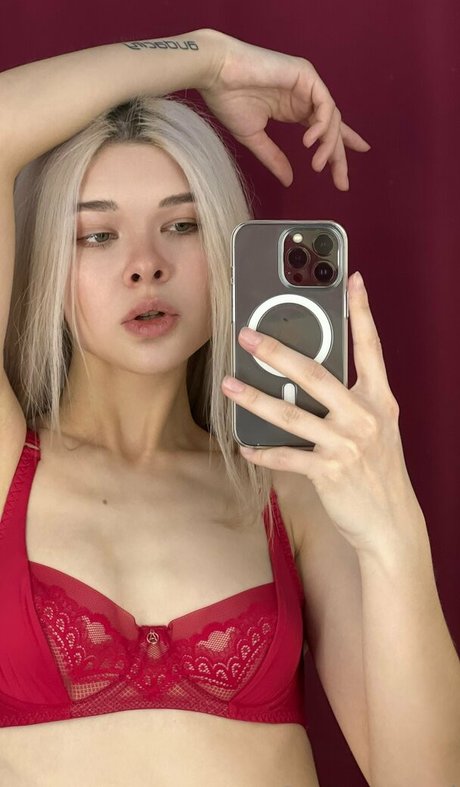 anna ocori model beautiful pic