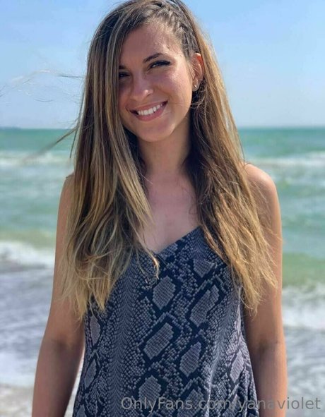 yanaviolet sexy actress photos