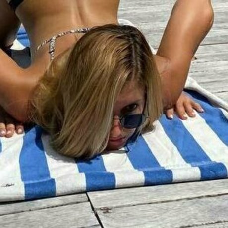 yanaviolet star hot pictures