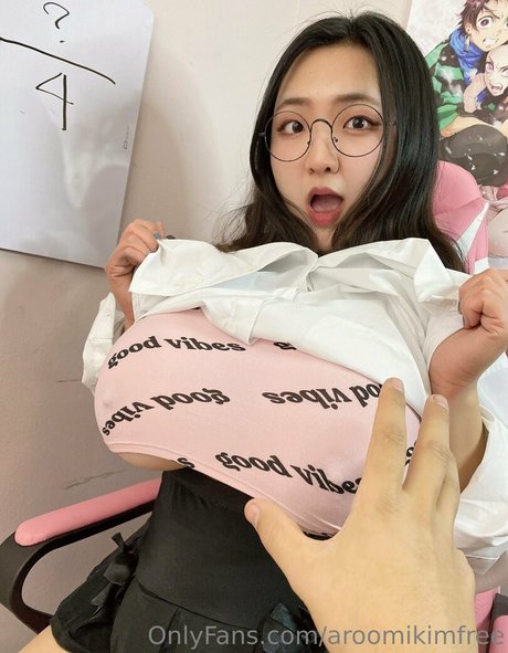 aroomikimfree high quality actress images