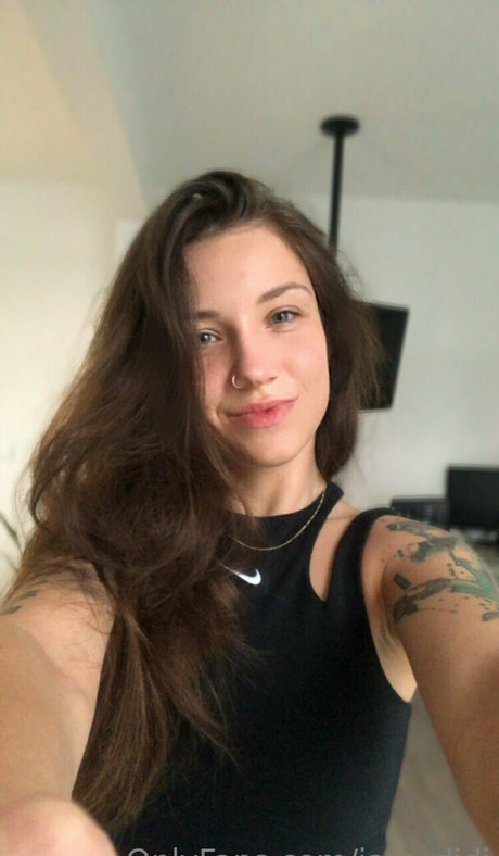 iam didi model nude archive