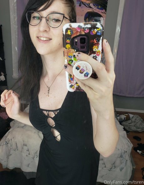 gothravemom pornstar xxx pic