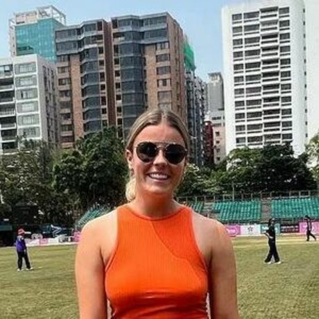 Alex Hartley Cricket star nice galleries