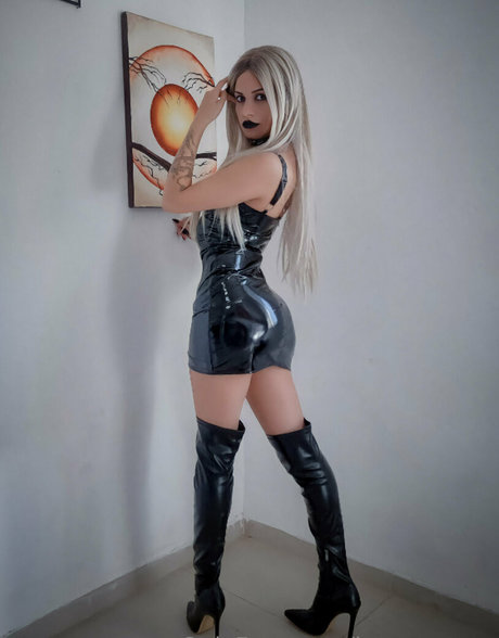 janeromeno model perfect picture