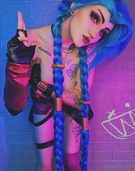 Nonbinate hot star img