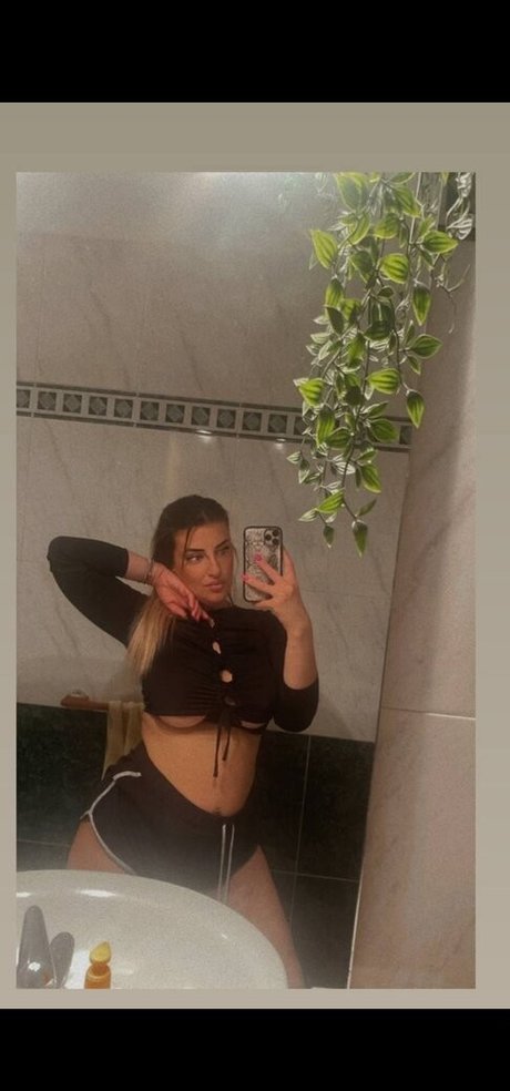 Lady Effe pornstar hd picture