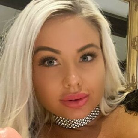 amandabreden sexy star picture