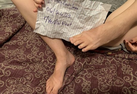 Melody Jade model exclusive photo