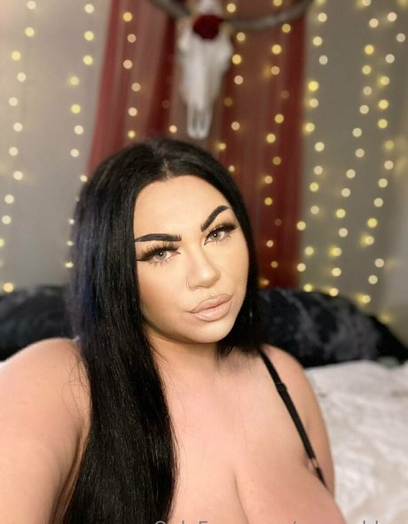 venus blue hot pornstar image