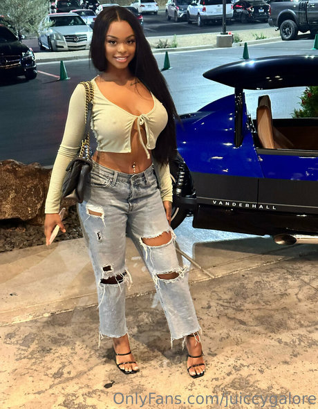juiccygalore pornstar adult gallery