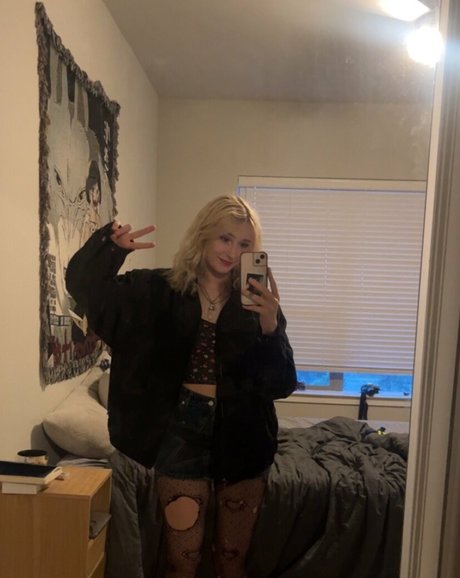 kinzixx model porn img