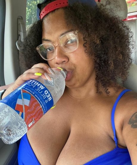 WeightOffAsh free actress images